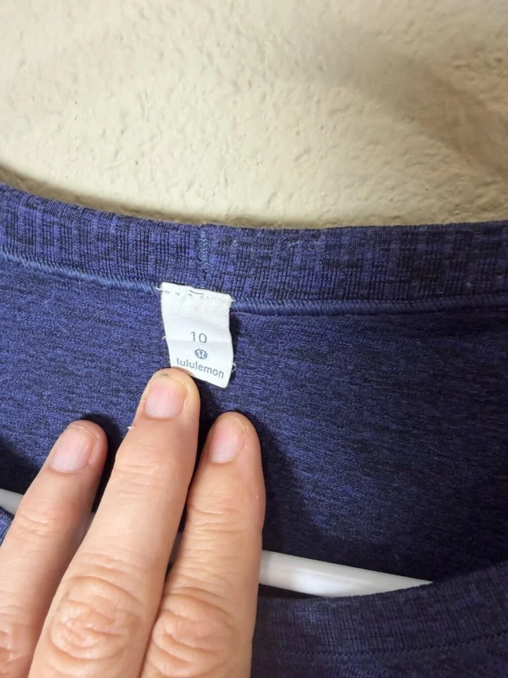 Lululemon Swiftly Tech Round Neck Navy Blue Heather Size 10